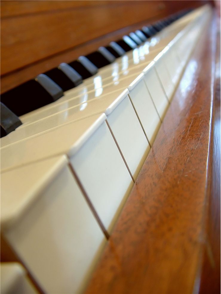 Piano Keyboard at Angle