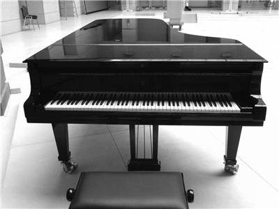 Piano Steinway and Sons